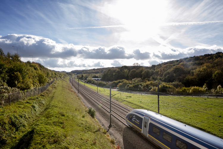 Strategies to journey overland from the UK to Nouvelle-Aquitaine