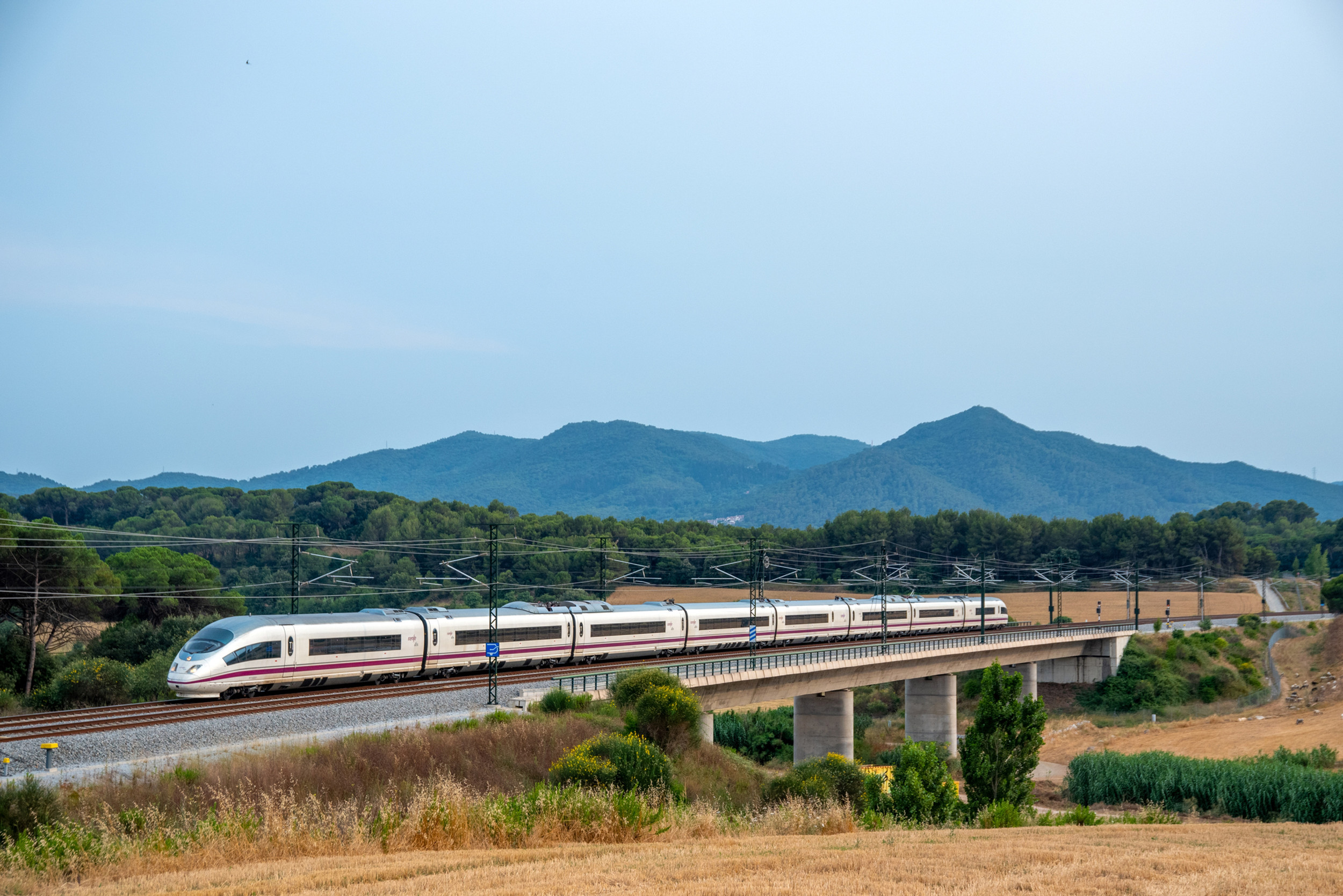 Spain’s Rail Renaissance and Group Based Conservation in Belize